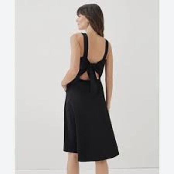PACT Organic Cotton Fit and Flare Tie Back Dress w Pockets Black Size XS - Picture 2 of 6